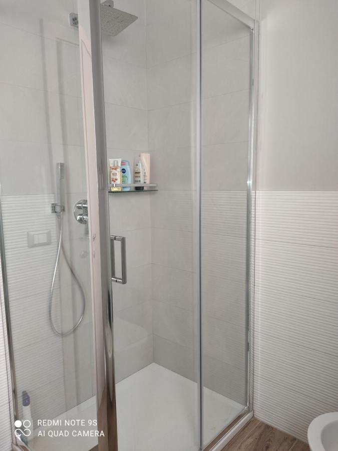 Wonder Apartment & Free Parking Флоренція Екстер'єр фото