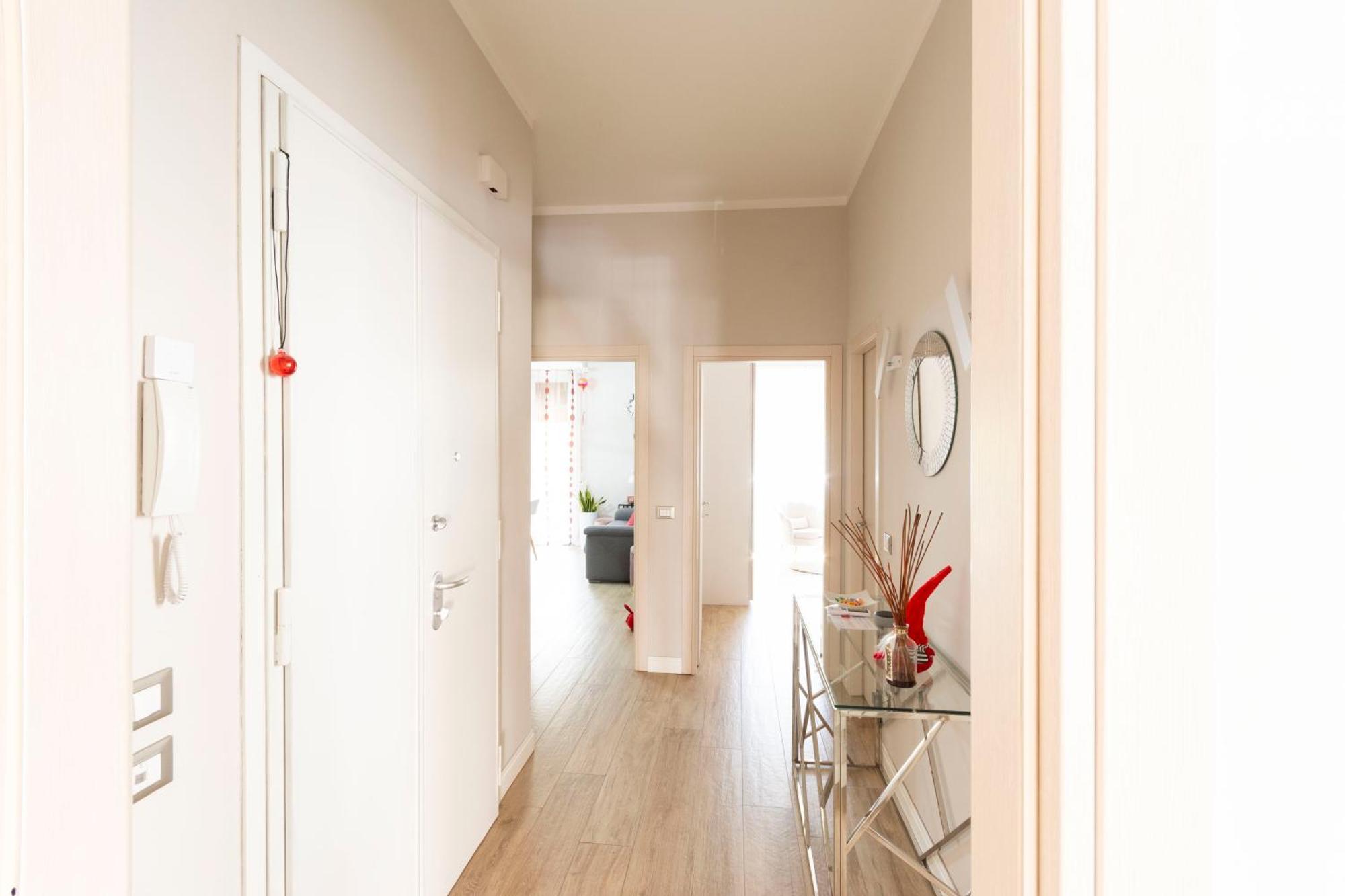 Wonder Apartment & Free Parking Флоренція Екстер'єр фото